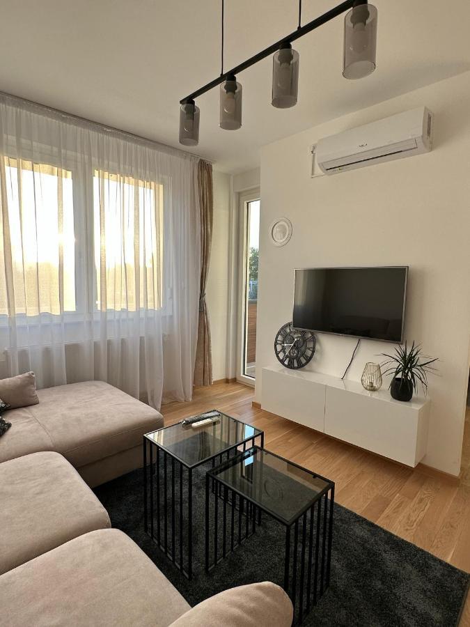 Apartman Ema Banja Luka Ngoại thất bức ảnh